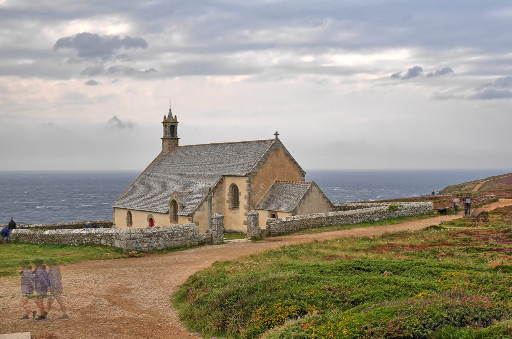 Pointe du Van chapelle St They