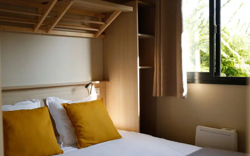 grand-chalet-3-chambres-armen-chambre-lit-double