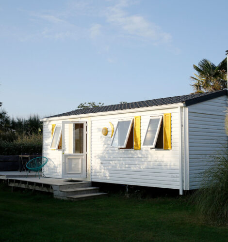 mobilhome-renove-rouge-jaune