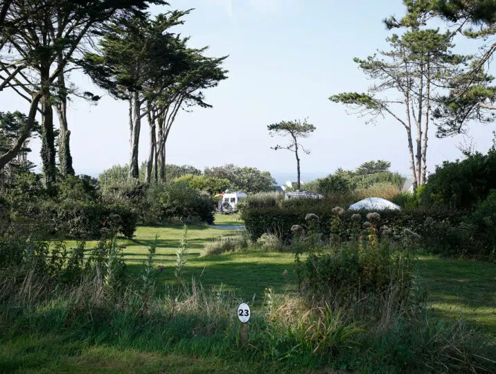 camping-bretagne-bord-de-mer