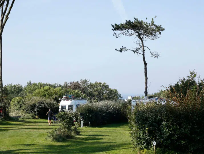 camping-emplacement-vue-mer