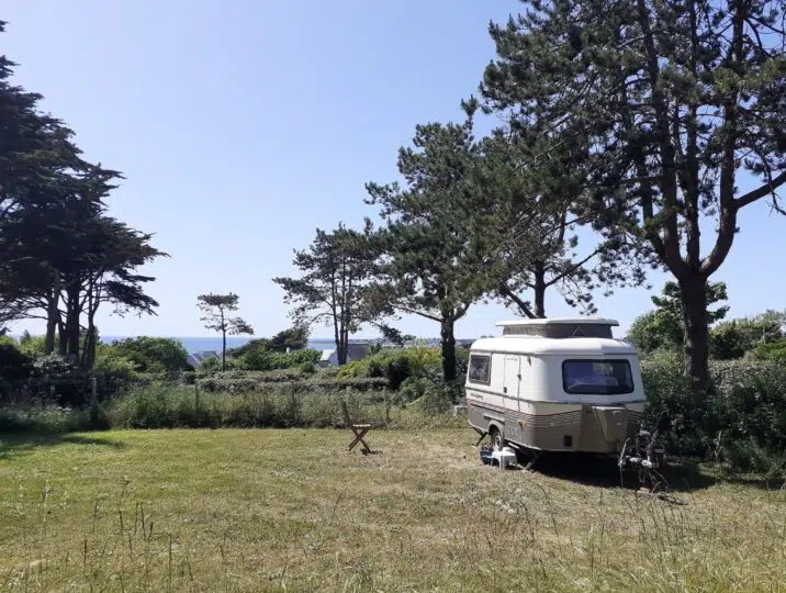CAMPING VUE MER